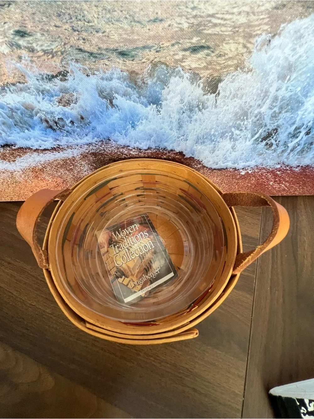 Longaberger 1999 small round basket.